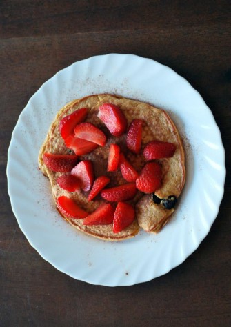 Zdrowy omlet z owocami