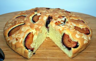 Ciasto ucierane z owocami